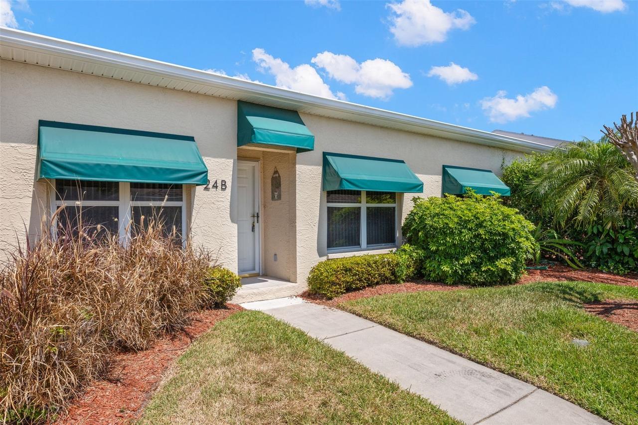 6600 100th Way #24B, St Petersburg, FL 33708