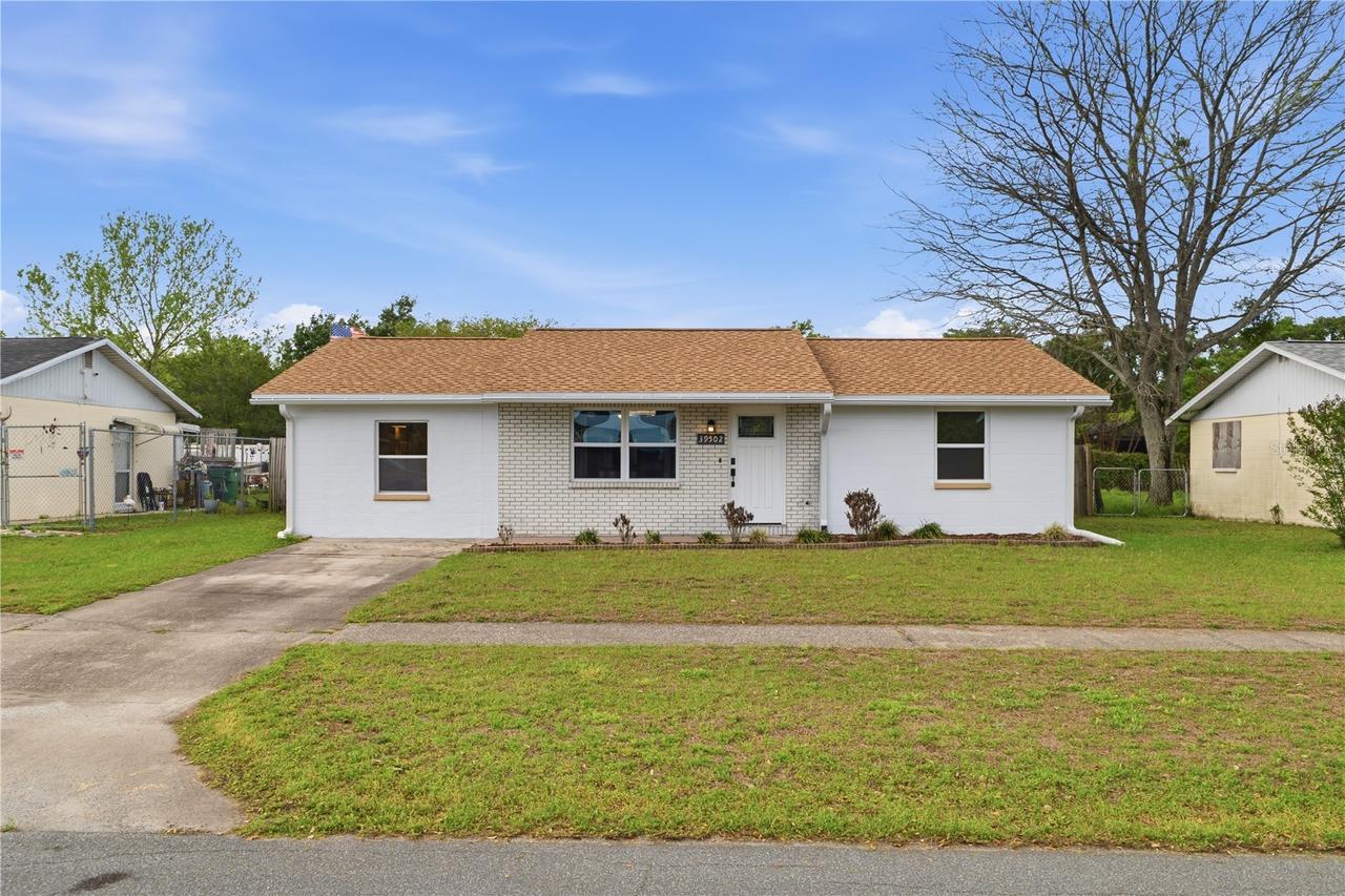 39502 9th Ave., Zephyrhills, FL 33542