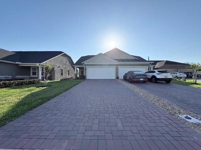 2668 Spider Lily Ct., Clermont, FL 34711