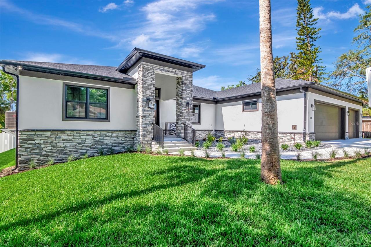 108 Irwin St., Safety Harbor, FL 34695
