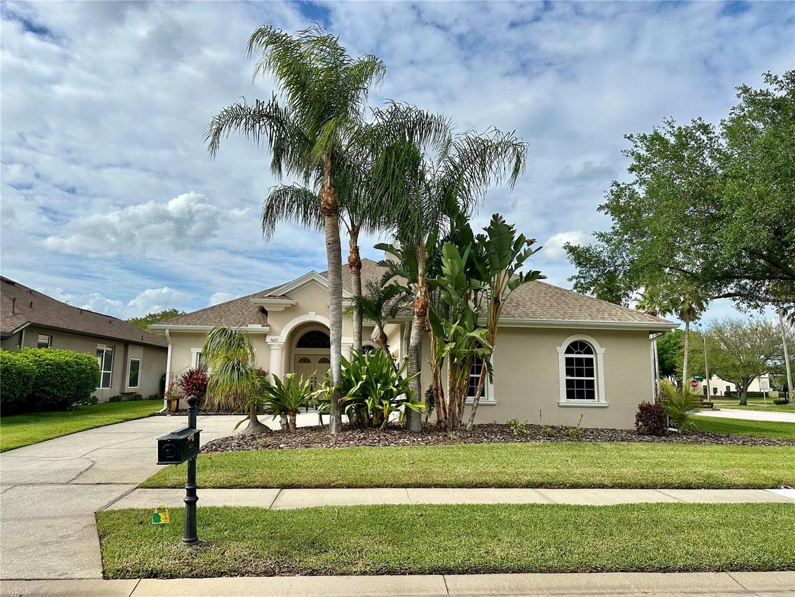 3025 Naughton Way, Tarpon Springs, FL 34688
