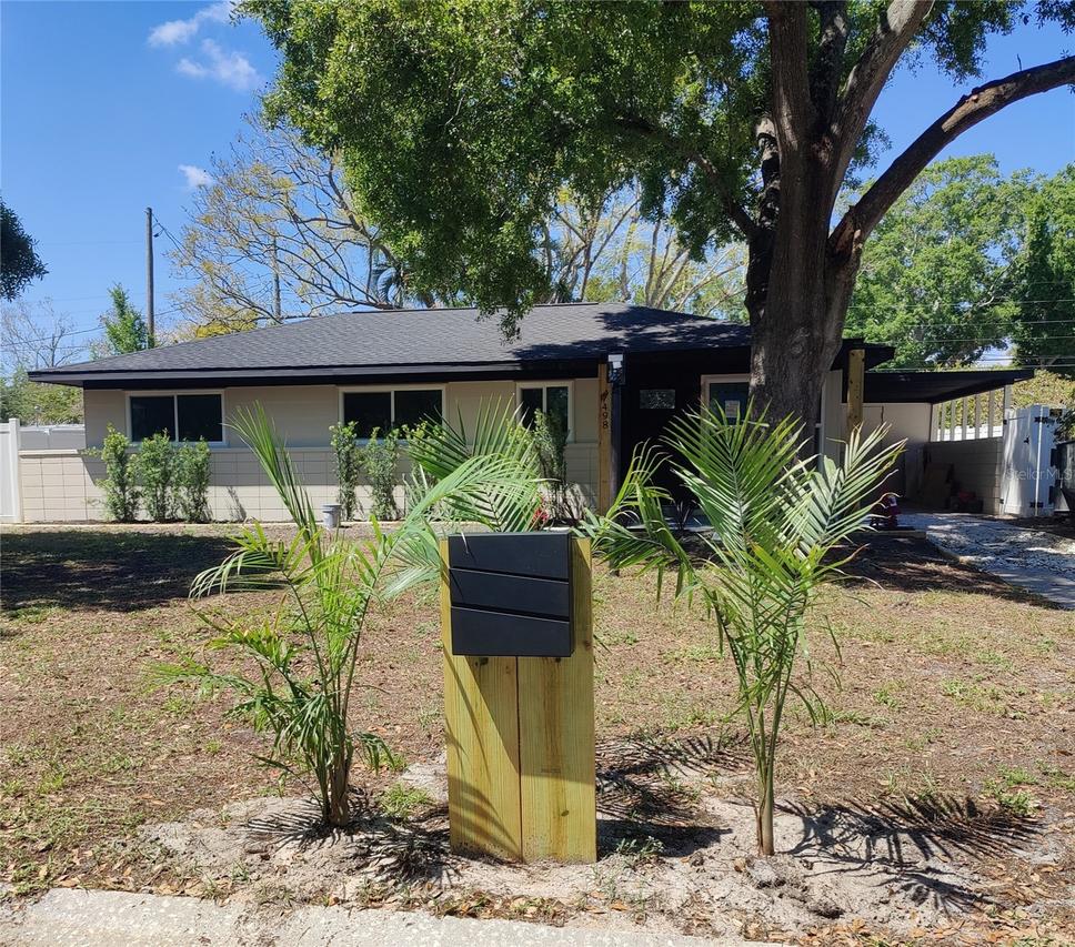 7498 Orpine Dr., St Petersburg, FL 33702