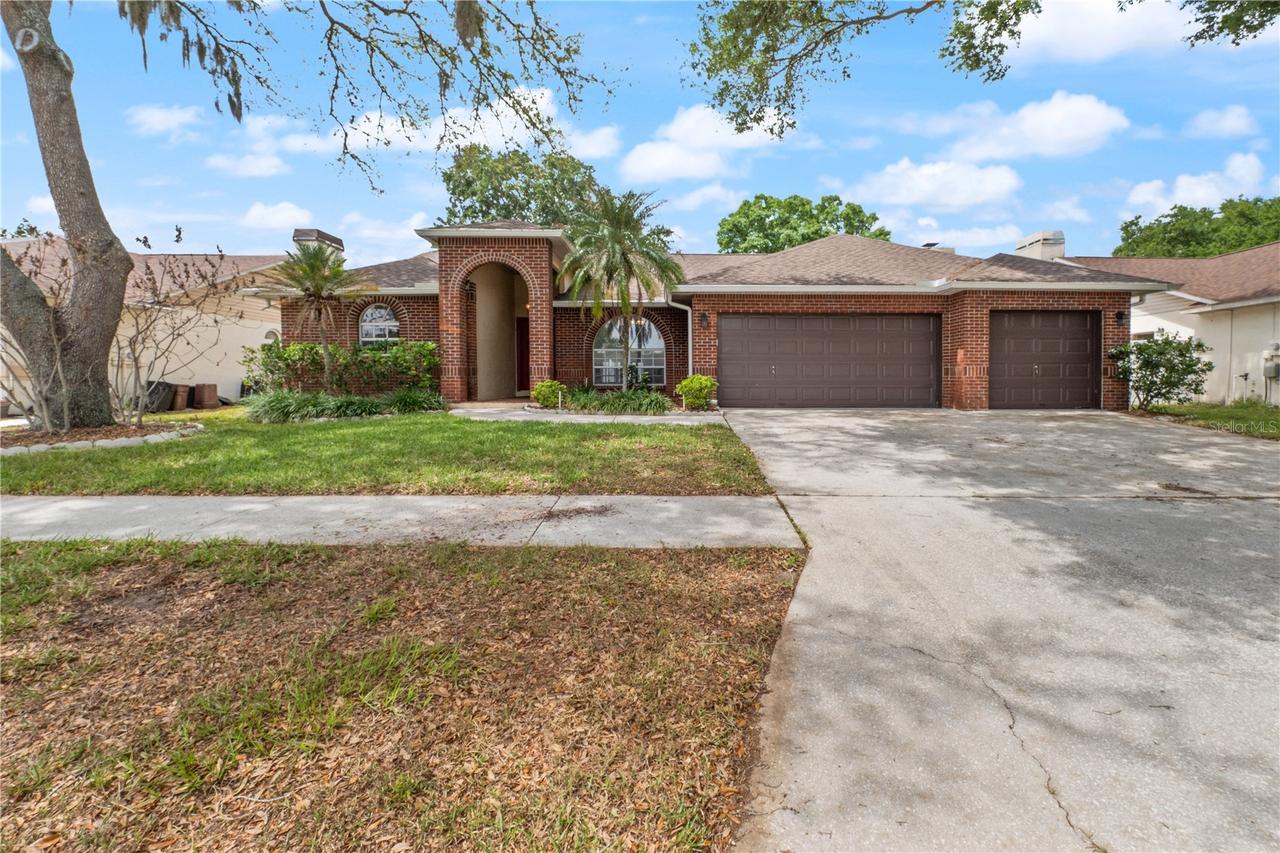 931 Balsamina Dr., Brandon, FL 33510