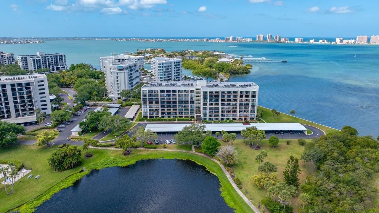 100 Oakmont Ln. #402, Belleair, FL 33756