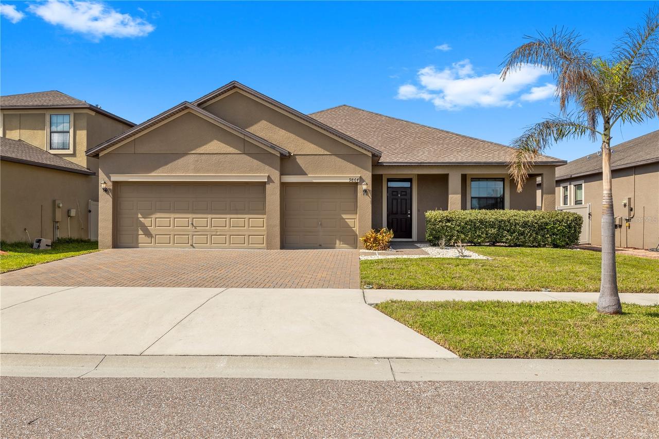 9864 Smarty Jones Dr., Ruskin, FL 33573