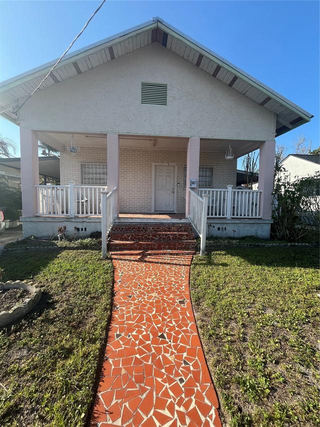 2405 Corrine St., Tampa, FL 33605