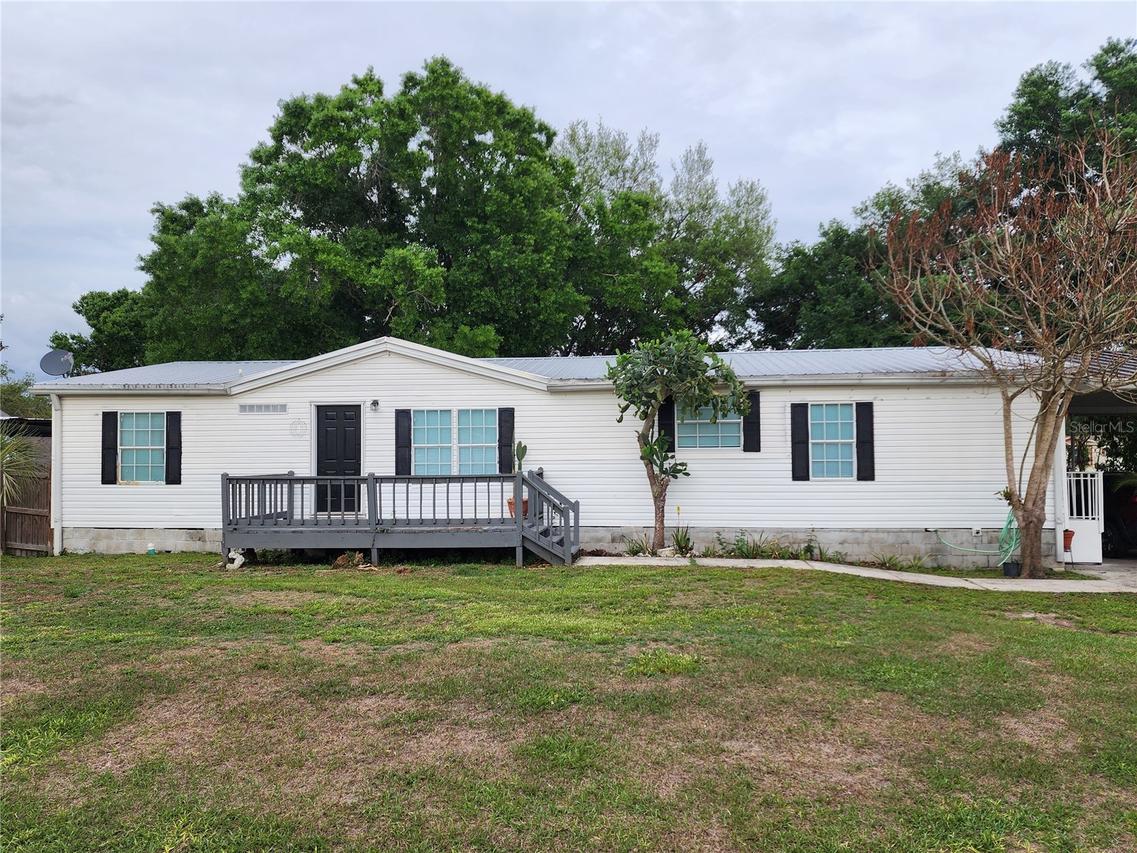 1209 Blue Sky Pl., Dover, FL 33527