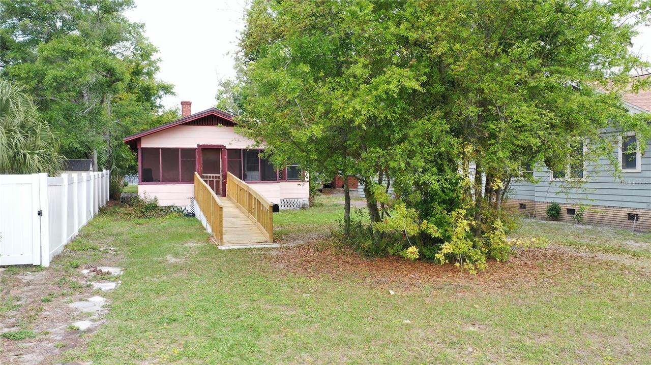 1329 10th Ave., St Petersburg, FL 33705