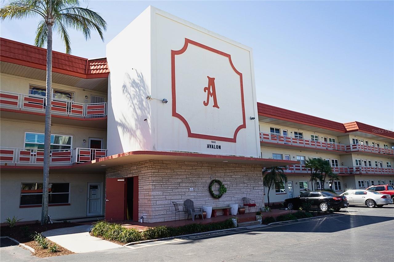 5840 30th Ave. #102, Gulfport, FL 33707