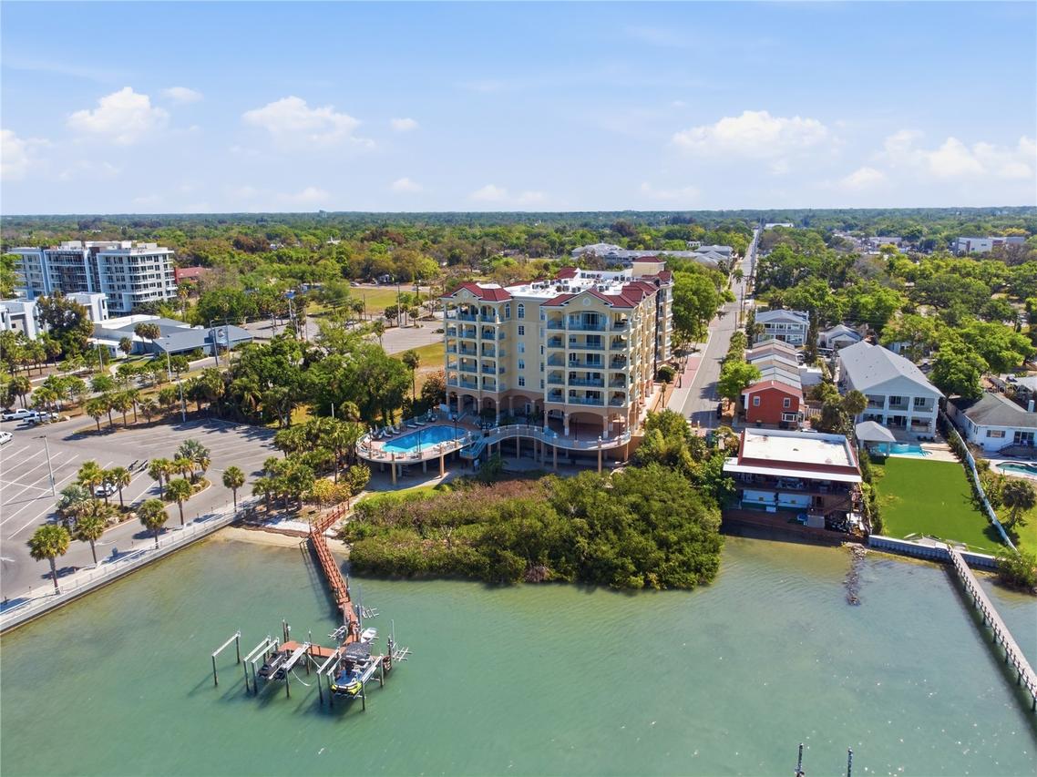 700 N Osceola Ave. #305, Clearwater, FL 33755