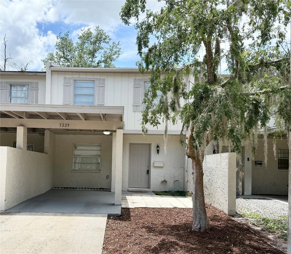 5229 Tennis Court Circle, Tampa, FL 33617