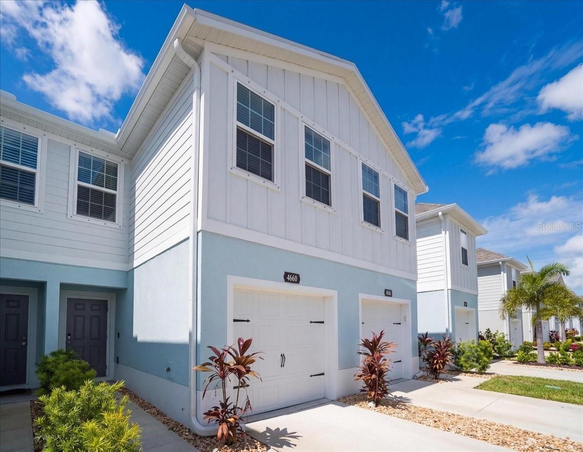 4660 Old Blush St., Bradenton, FL 34211