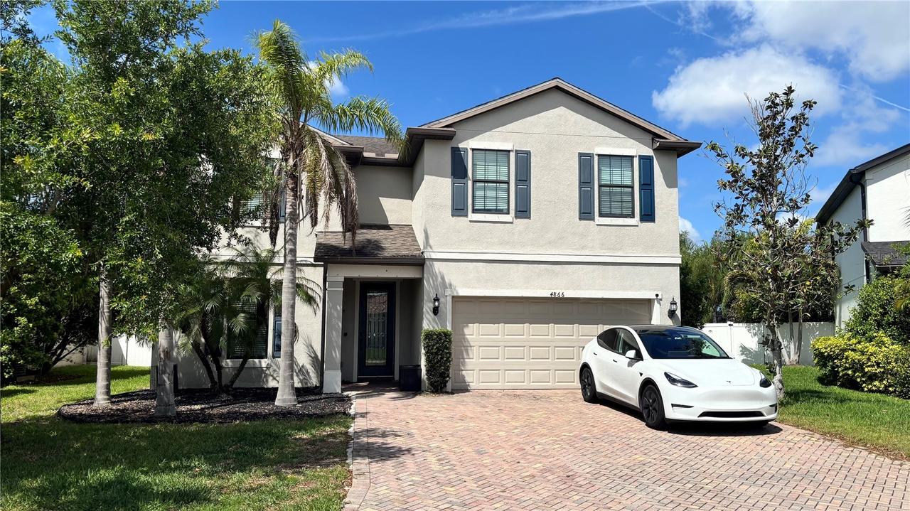 4866 68th Street Cir., Bradenton, FL 34203