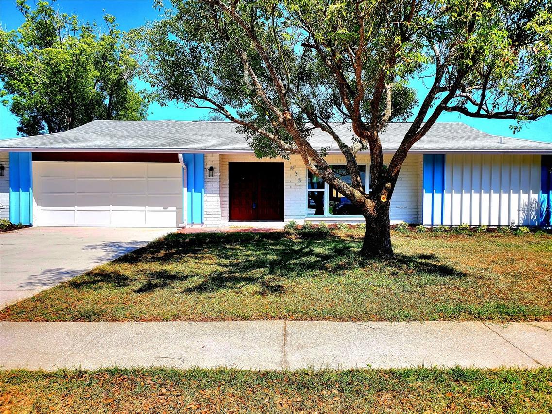 835 Anchorage Ln., Palm Harbor, FL 34685