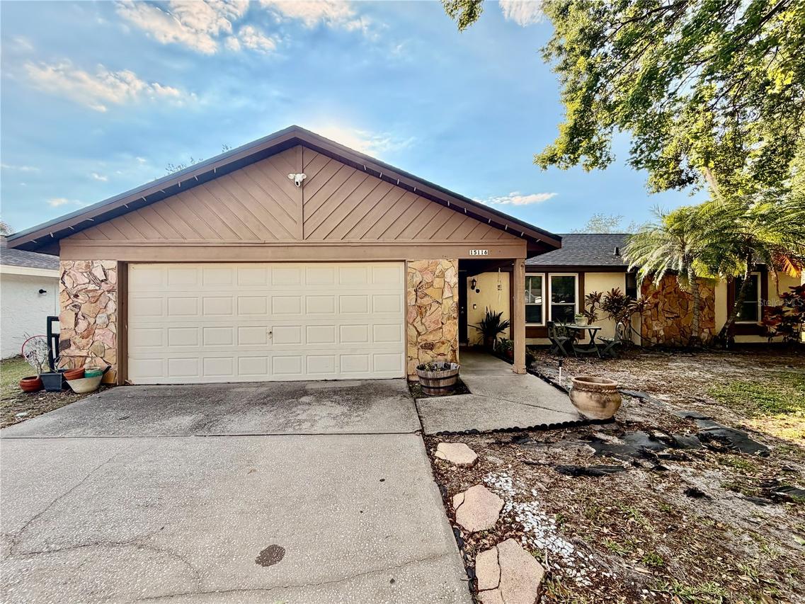 15116 Trail Creek Pl., Tampa, FL 33625