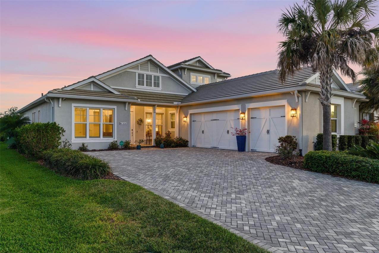 8245 Grande Shores Dr., Sarasota, FL 34240