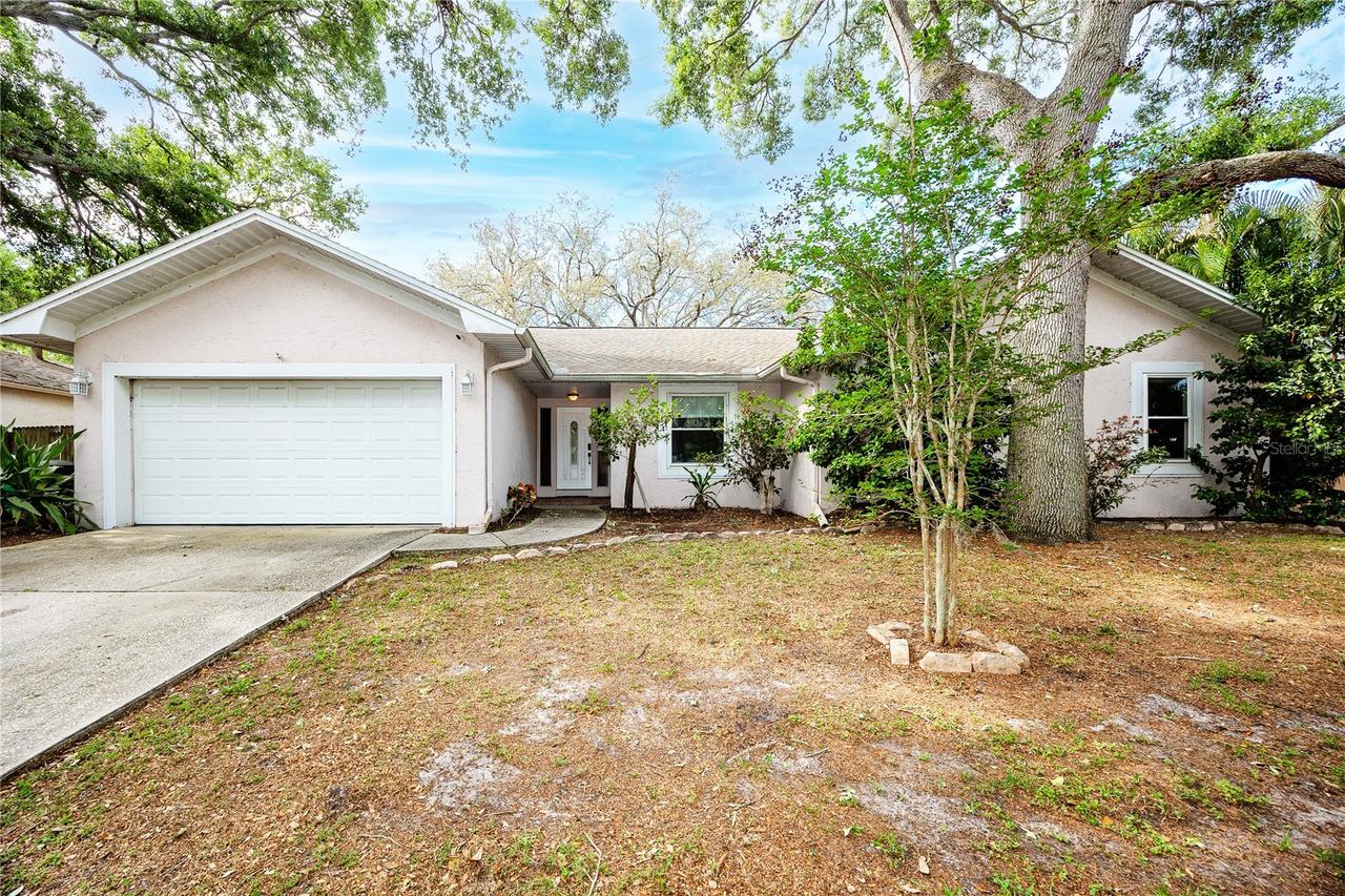 27 Summit Ln., Safety Harbor, FL 34695