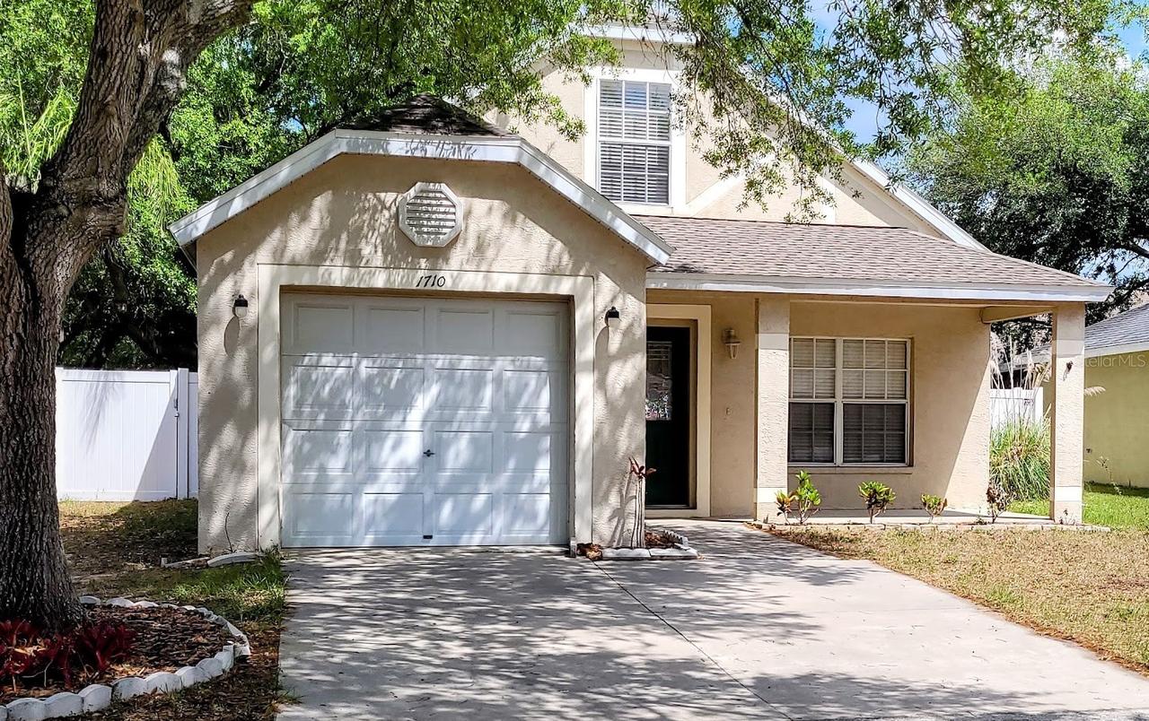 1710 Tropicana Way, Valrico, FL 33594