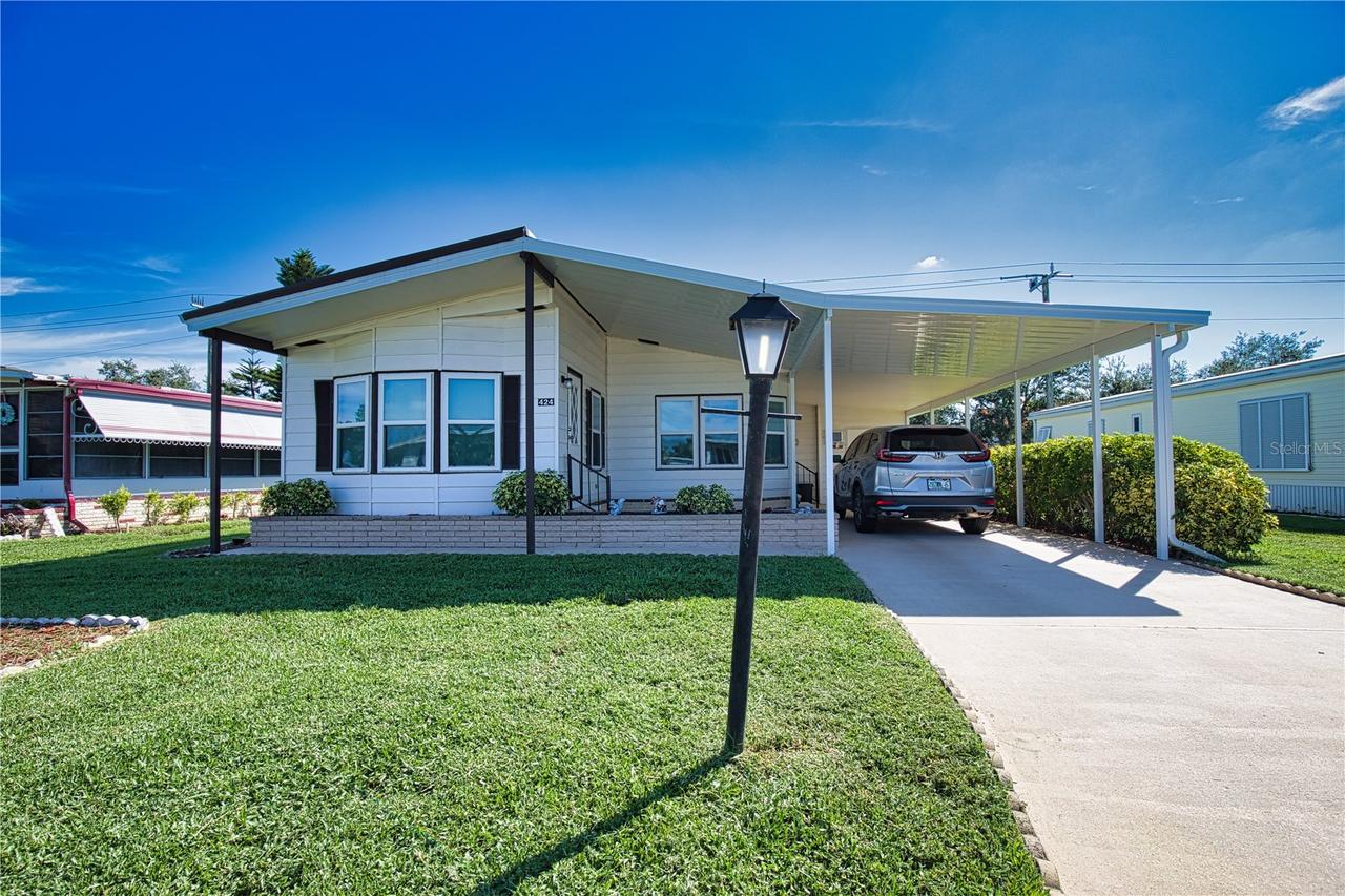 424 Tarde Logo Cir., North Port, FL 34287