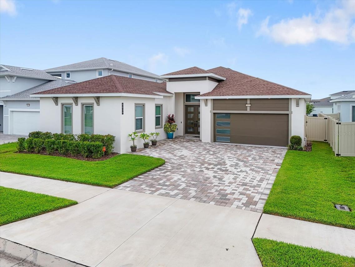 8809 Drummer Plank Dr., Wesley Chapel, FL 33545