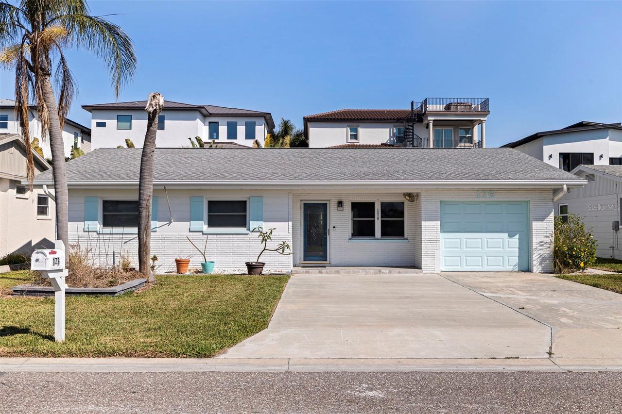 176 175th Ave., Redington Shores, FL 33708