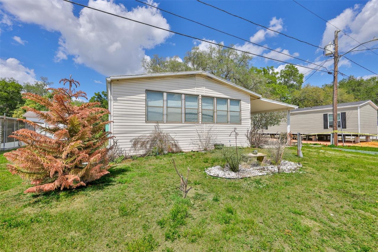 38992 Stapley Cir., Zephyrhills, FL 33540