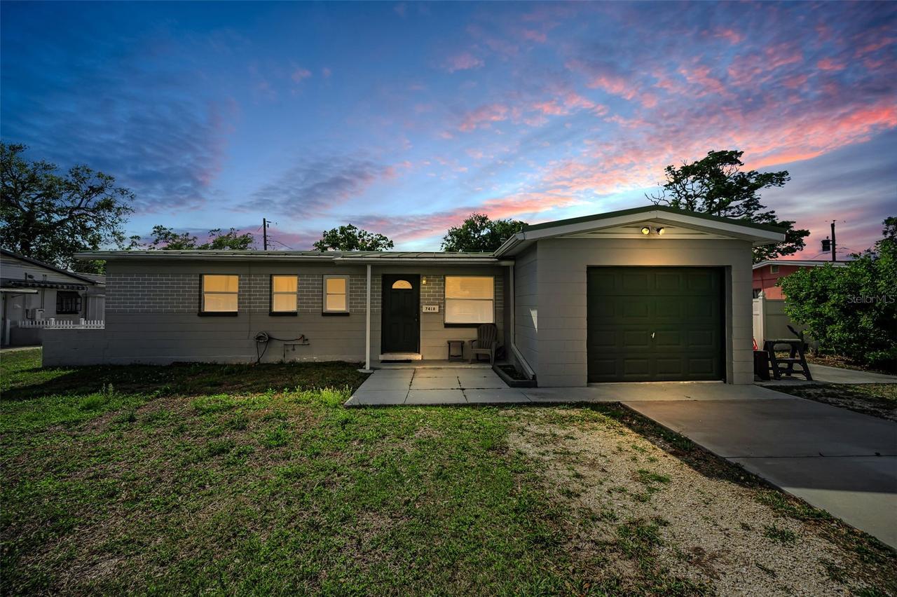 7418 Cedar St., St Petersburg, FL 33702