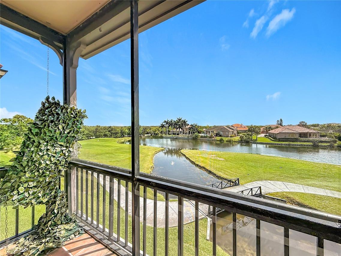 2400 Feather Sound Dr. #933, Clearwater, FL 33762