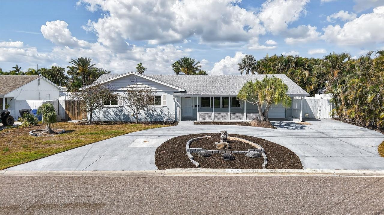 7919 Causeway Blvd., St Petersburg, FL 33707