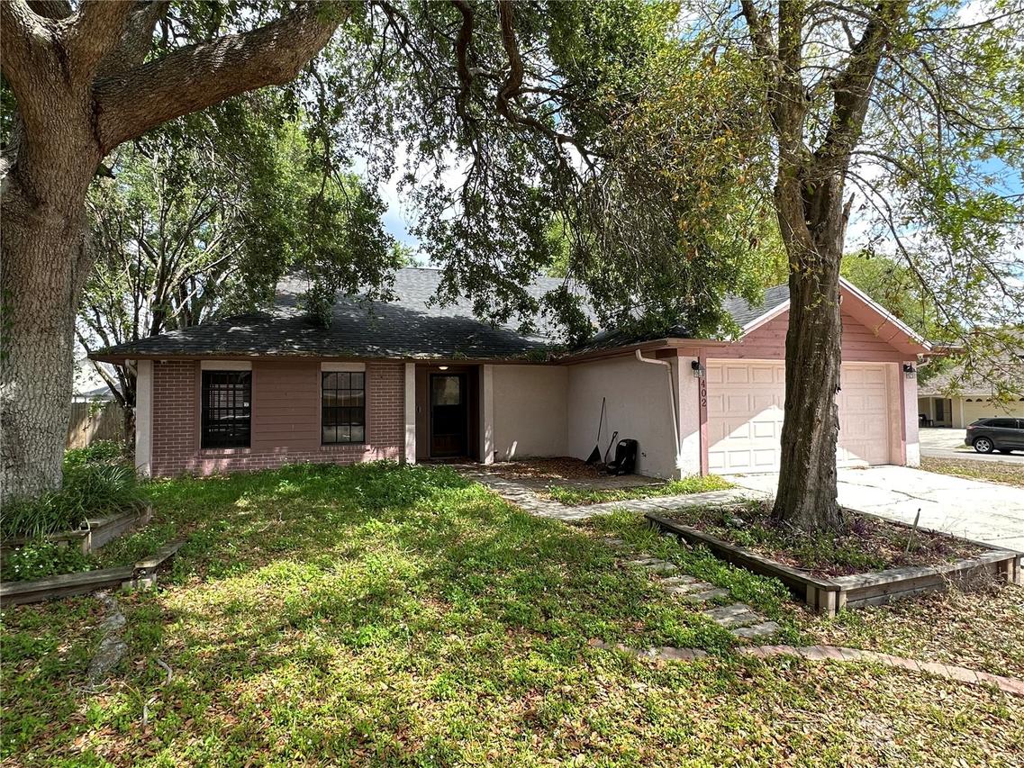 1402 Shell Flower Dr., Brandon, FL 33511