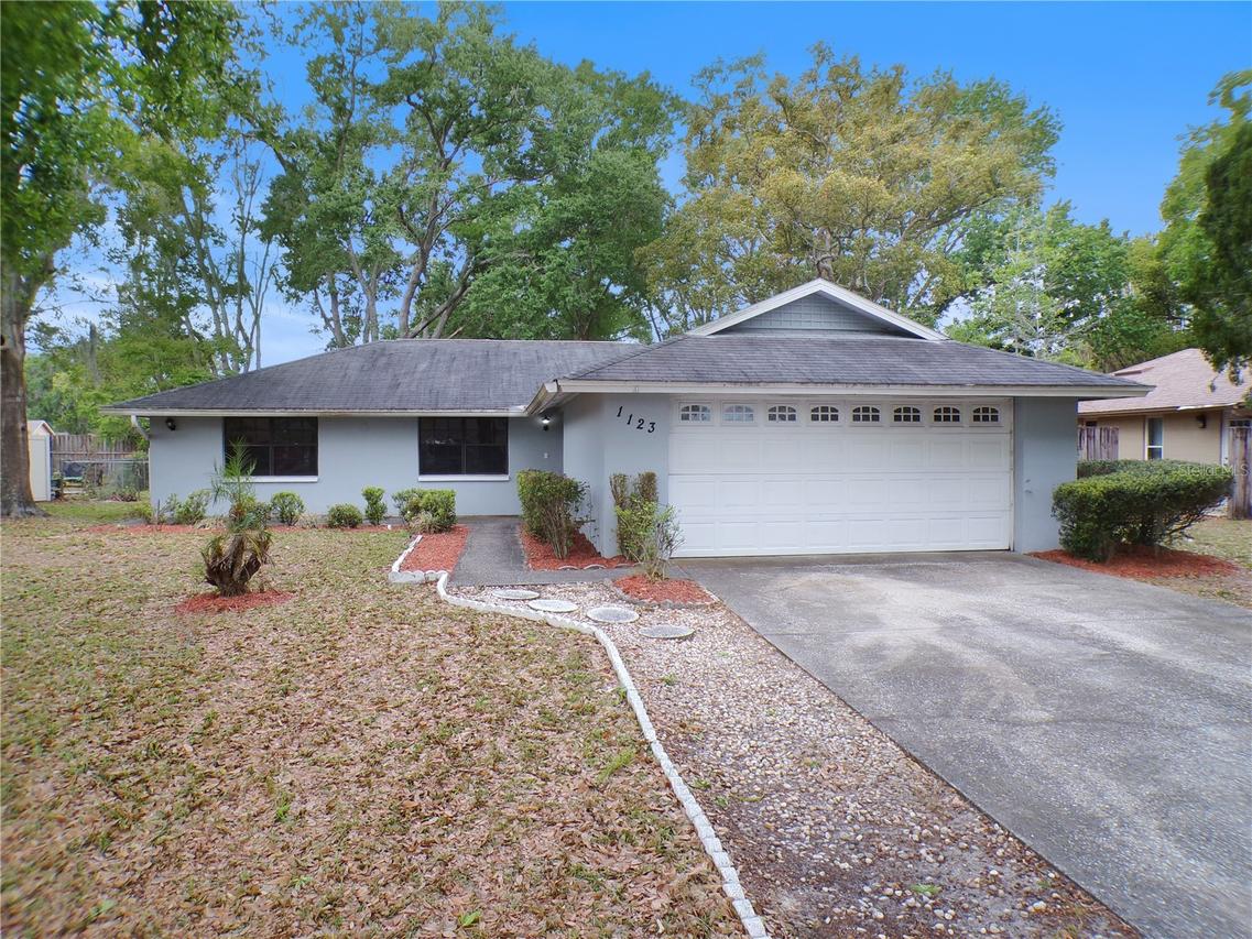 1123 Foggy Ridge Pkwy., Lutz, FL 33559