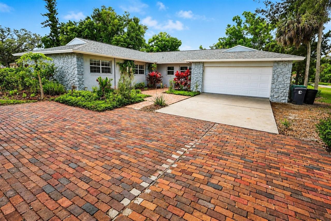 1713 14th Ave., Palmetto, FL 34221