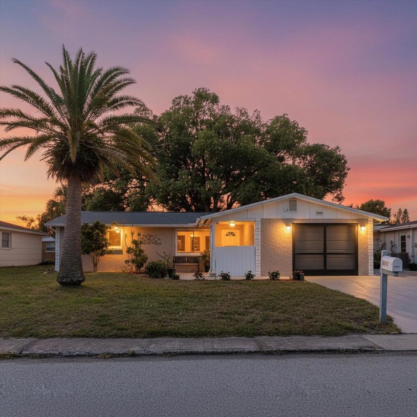 3338 Hoover Dr., Holiday, FL 34691