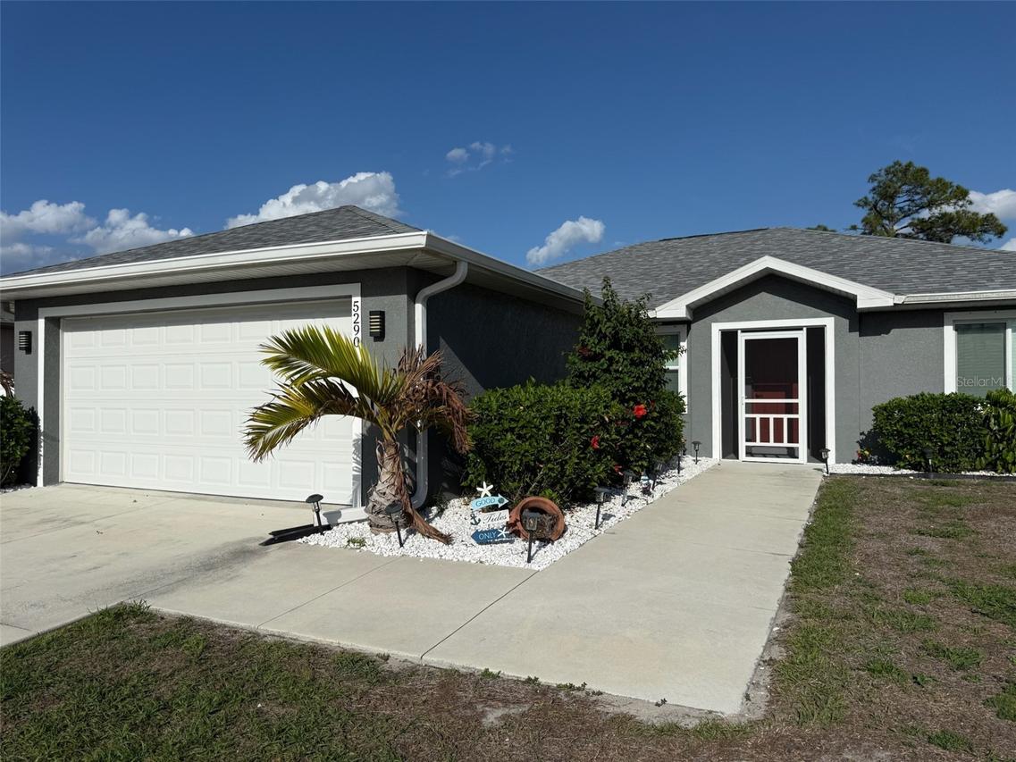 5290 Weatherton St., North Port, FL 34288