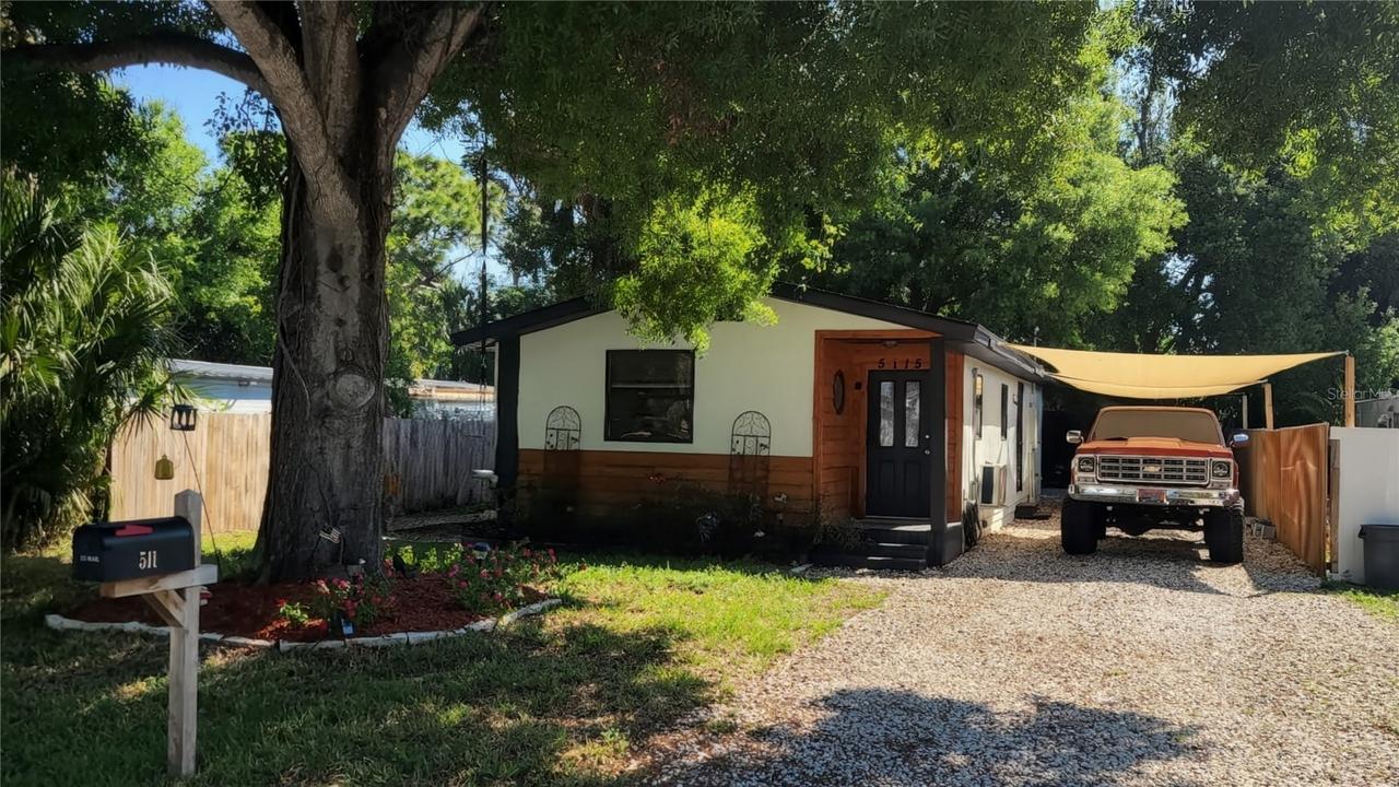 5115 67th Way, St Petersburg, FL 33709