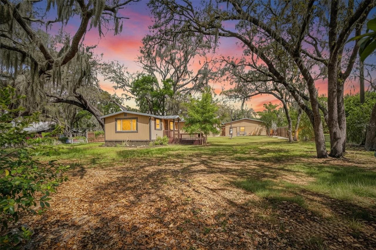 13804 Hillcrest Dr., Riverview, FL 33569