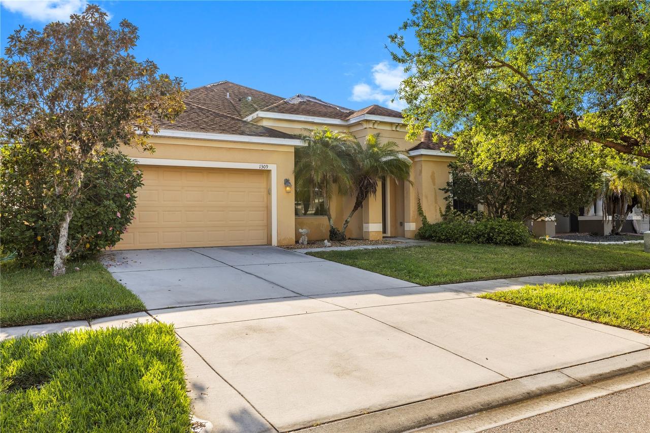 1309 Parker Den Dr., Ruskin, FL 33570