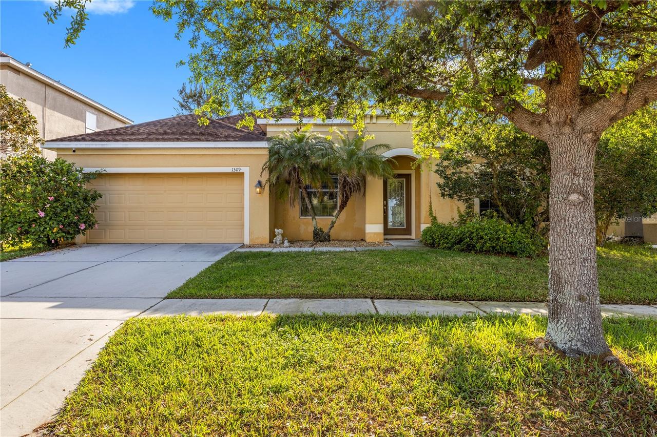 1309 Parker Den Dr., Ruskin, FL 33570
