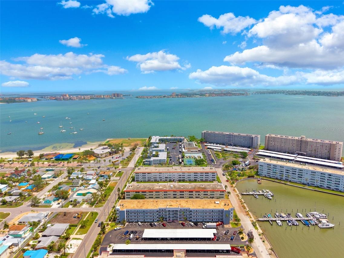 3018 59th St. #405, Gulfport, FL 33707