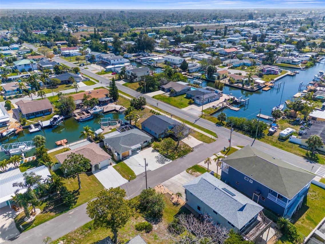 13726 Michelle Ave., Hudson, FL 34667