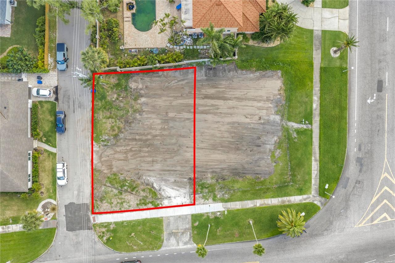 515 Snell Isle Blvd., St Petersburg, FL 33704