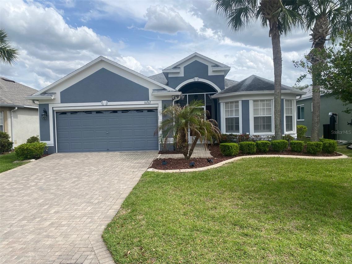 10312 Old Tampa Bay Dr., San Antonio, FL 33576