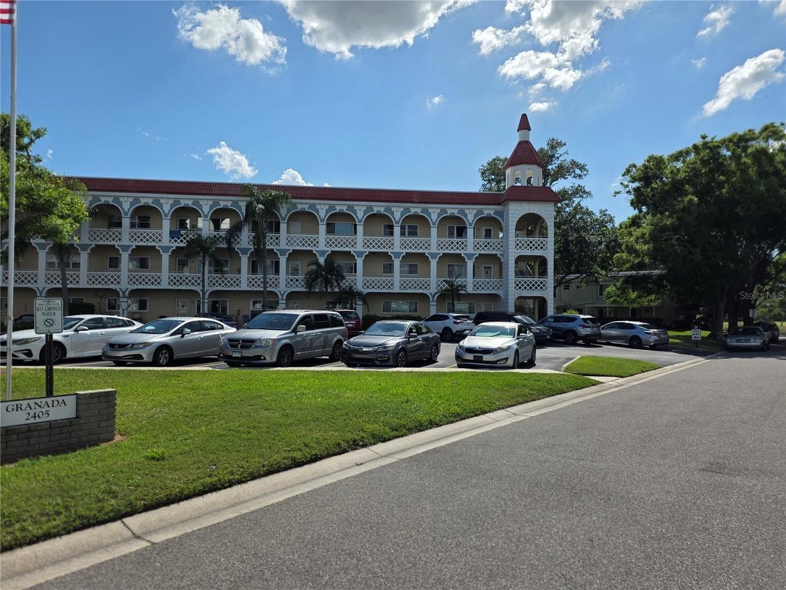 2405 Franciscan Dr. #11, Clearwater, FL 33763