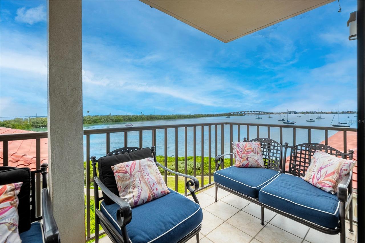 6361 Bahia Del Mar Blvd. #308, St Petersburg, FL 33715