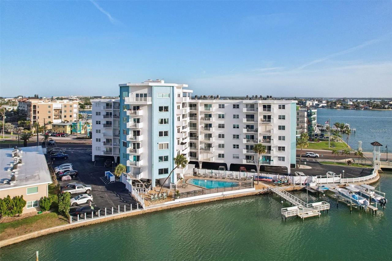 285 107th Ave. #708, Treasure Island, FL 33706