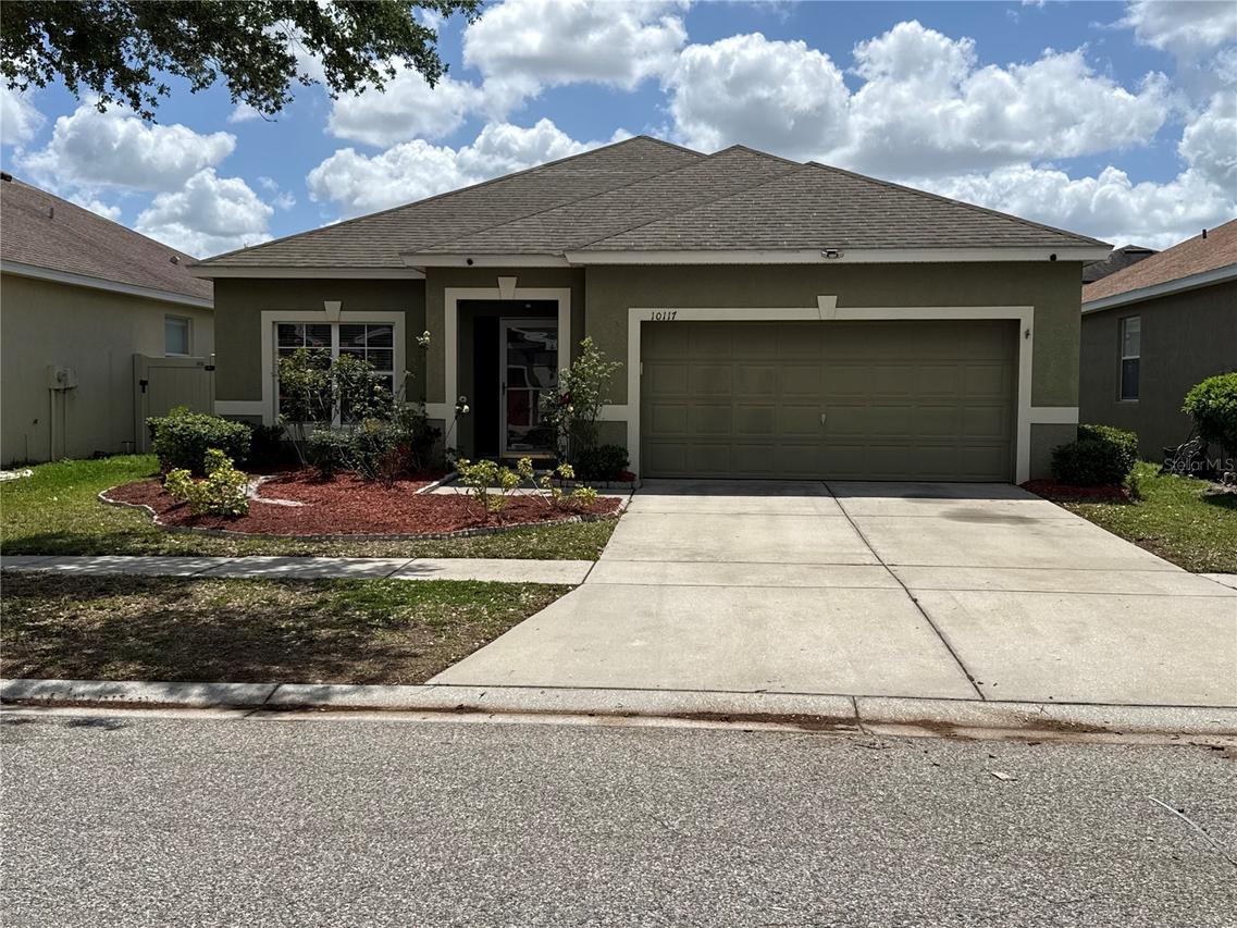 10117 Celtic Ash Dr., Ruskin, FL 33573