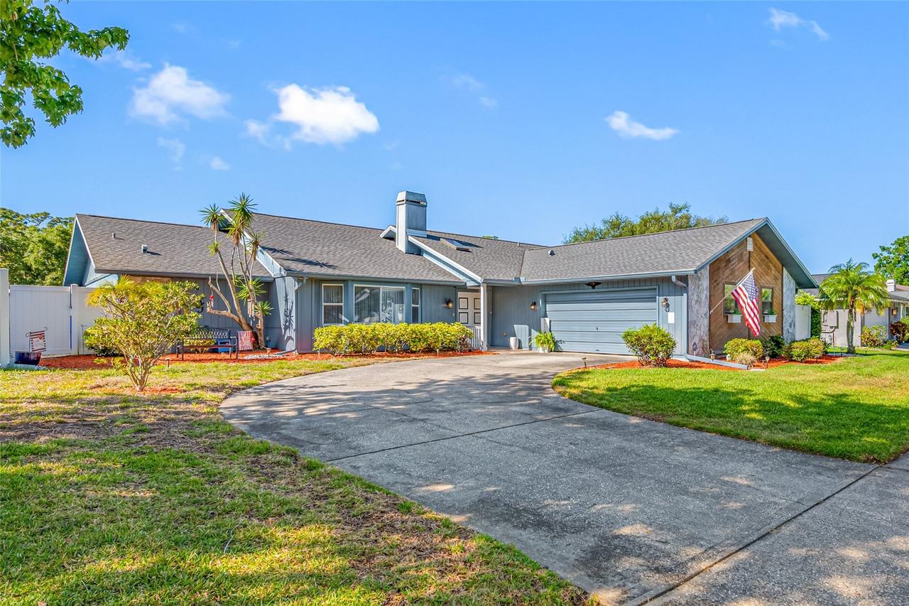 2424 Osprey Ave., Palm Harbor, FL 34683