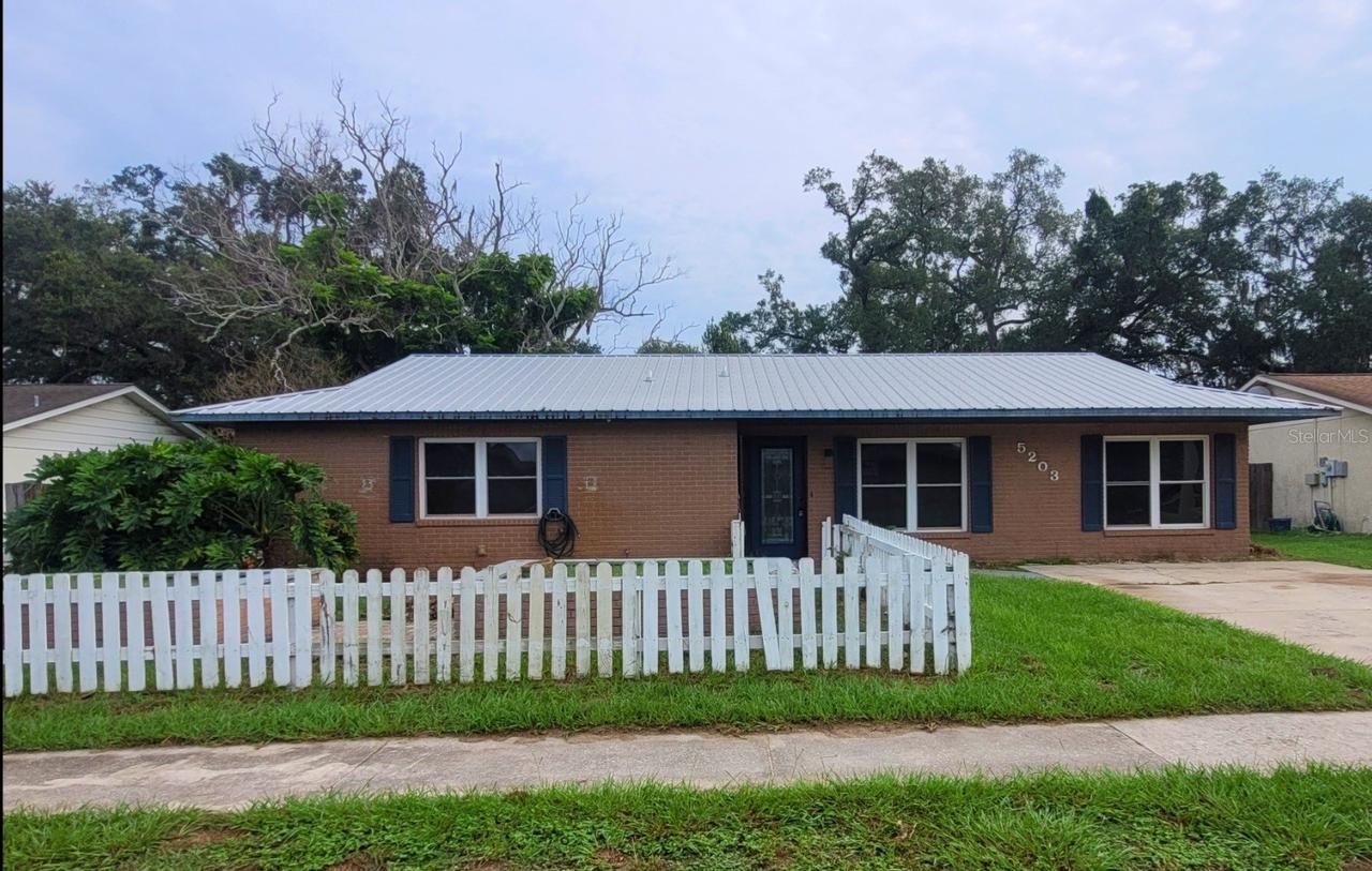 5203 Presidential St., Seffner, FL 33584