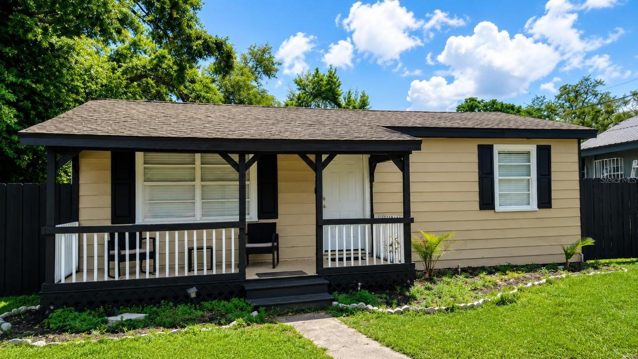 2109 E Navajo Ave., Tampa, FL 33612