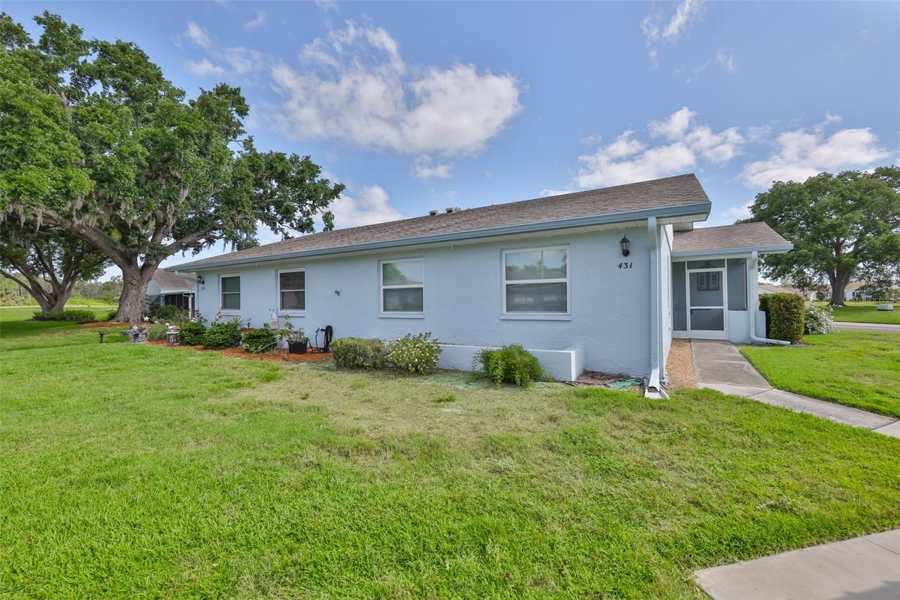 431 Gloucester Blvd. #87, Sun City Center, FL 33573